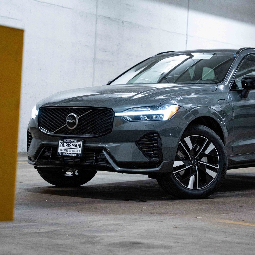Used 2026 Volvo XC60 plug-in hybrid T8 Core SUV
