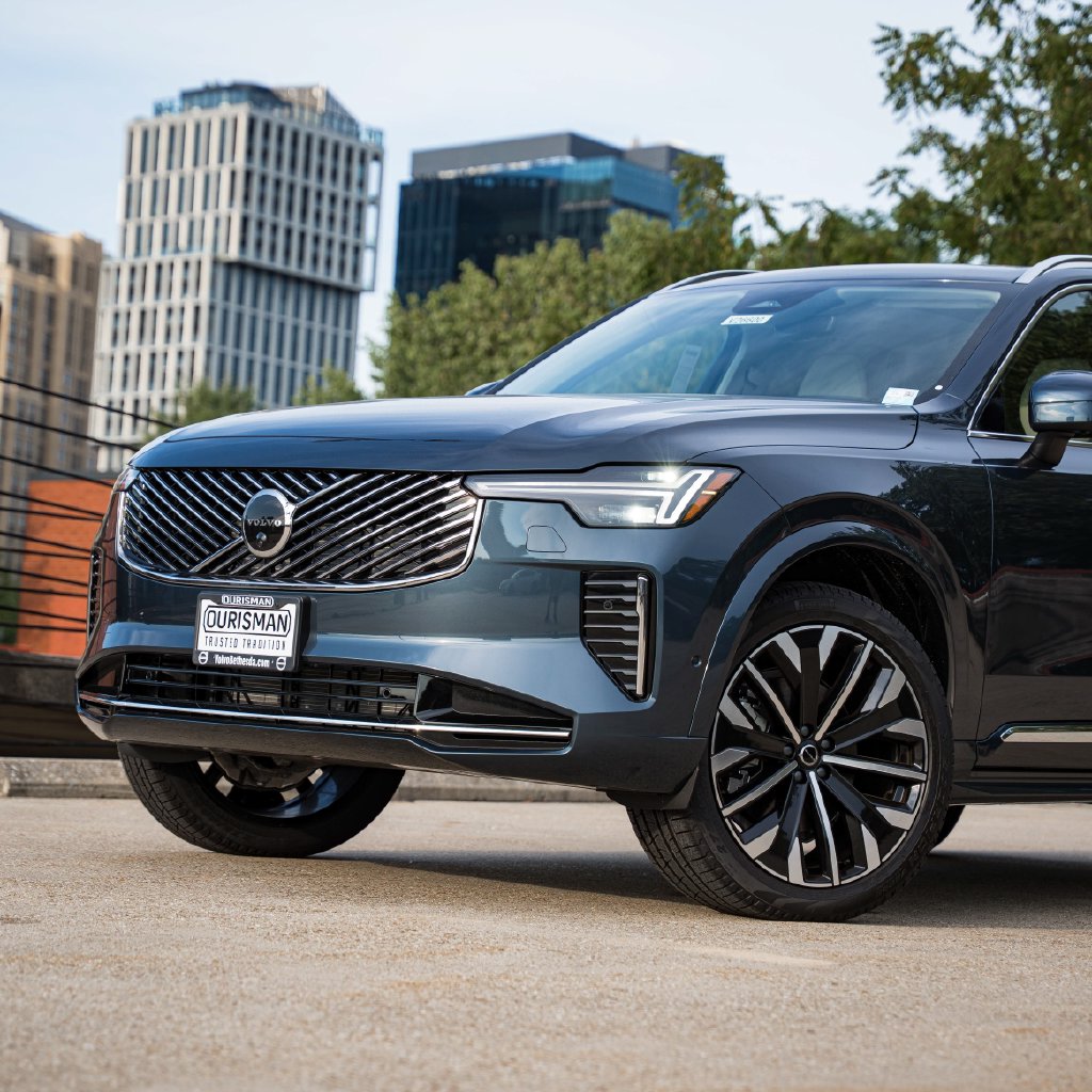 New 2026 Volvo XC90 B6 Ultra 7-Seater SUV
