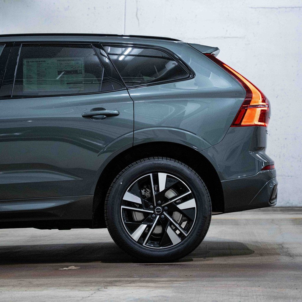 Used 2026 Volvo XC60 plug-in hybrid T8 Core SUV