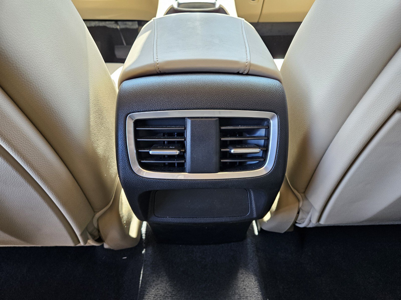 2023 Acura RDX Base - Photo 11