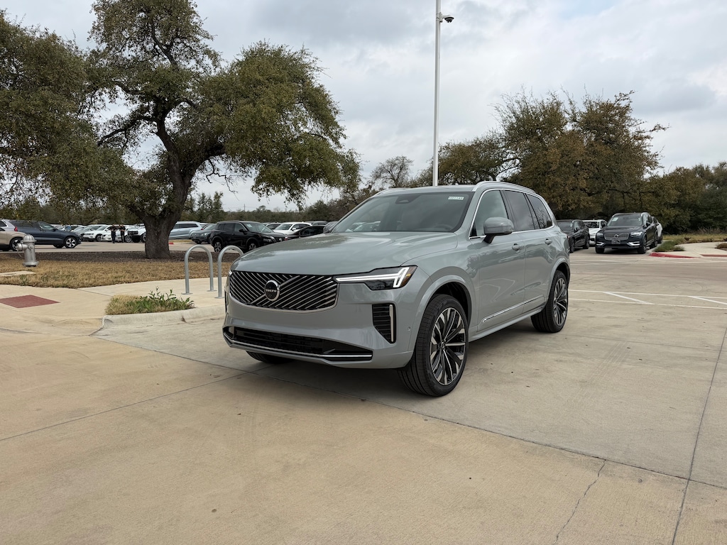 New 2026 Volvo XC90 B6 Plus 7-Seater SUV