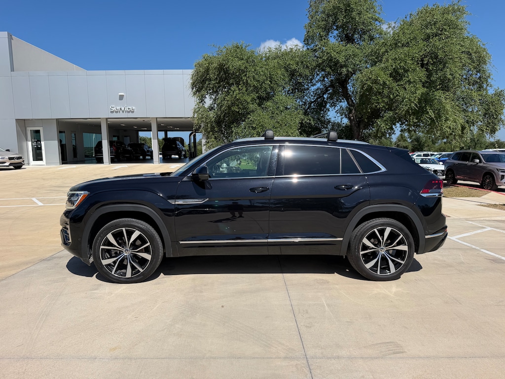 Used 2024 Volkswagen Atlas Cross Sport 2.0T SEL Premium R-Line SUV