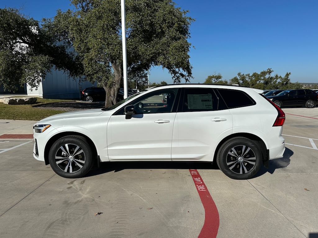 Used 2025 Volvo XC60 B5 Core SUV