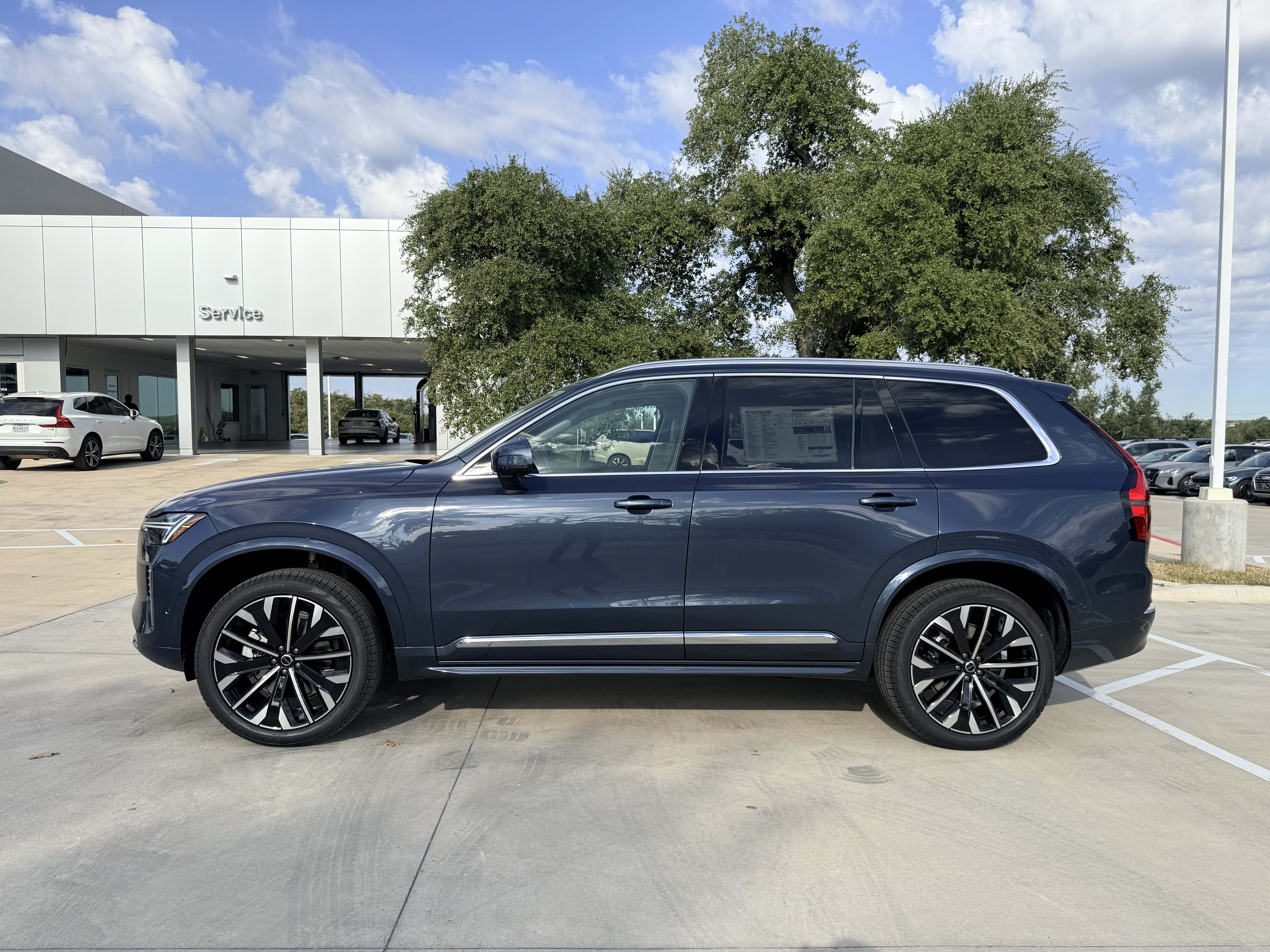 New 2026 Volvo XC90 B6 Ultra 7-Seater SUV