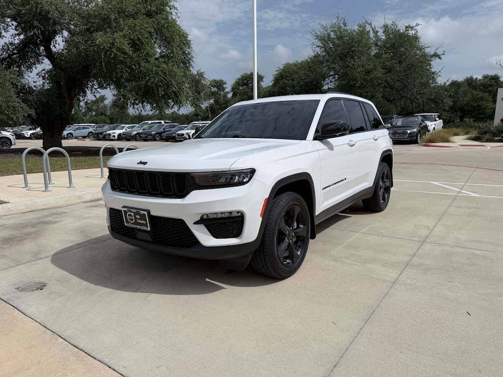 Used 2023 Jeep Grand Cherokee Limited SUV