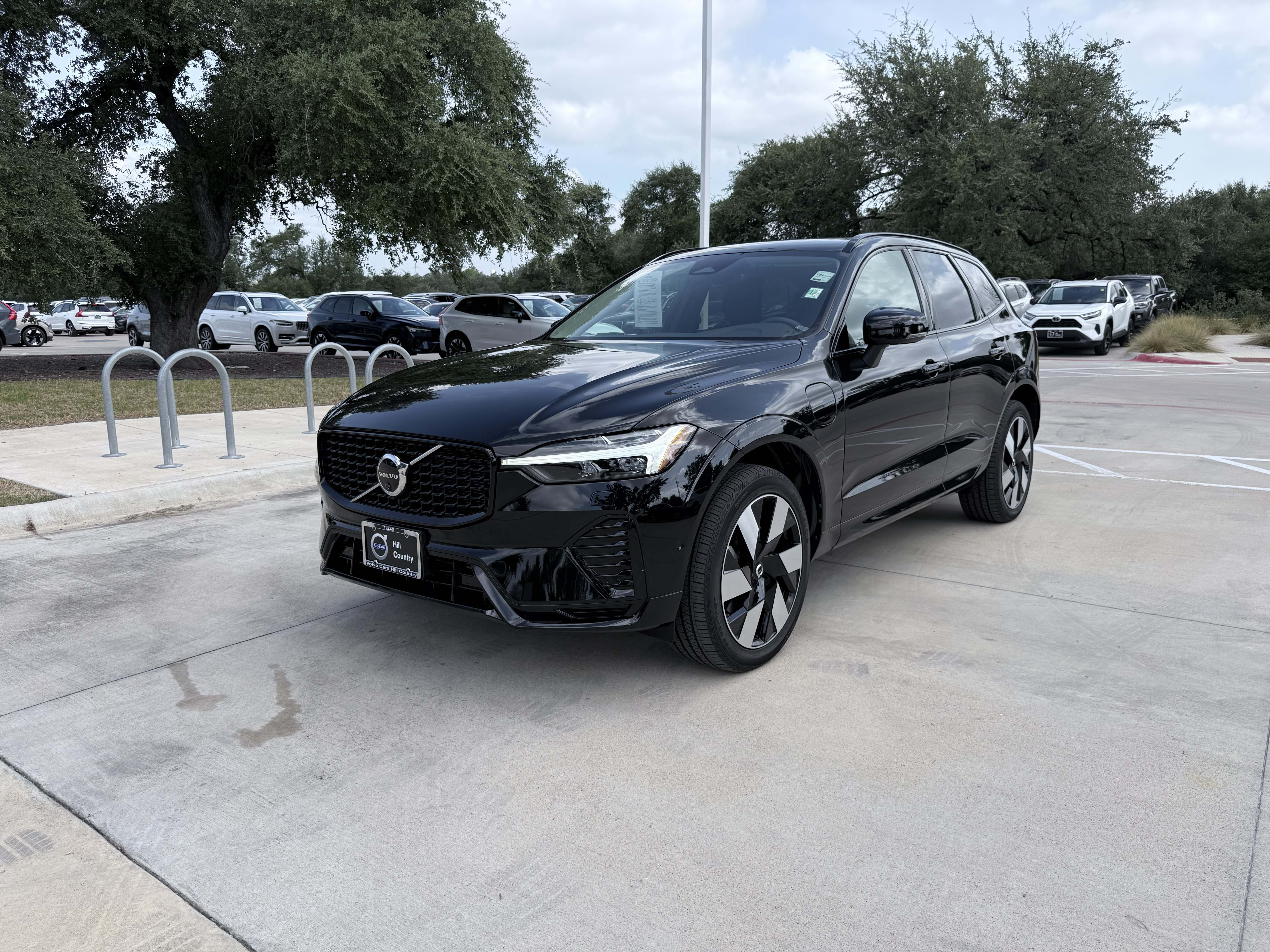 Certified 2024 Volvo XC60 Recharge Plug-In Hybrid T8 Plus Dark Theme SUV