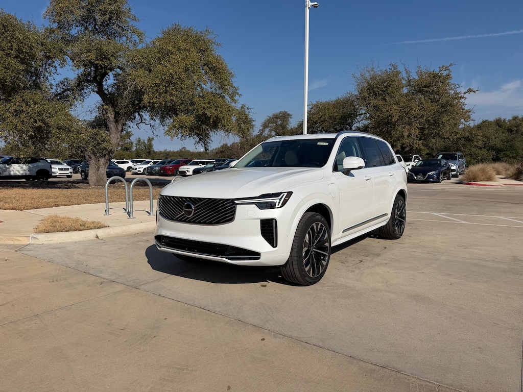 New 2026 Volvo XC90 plug-in hybrid T8 Ultra 7-Seater SUV