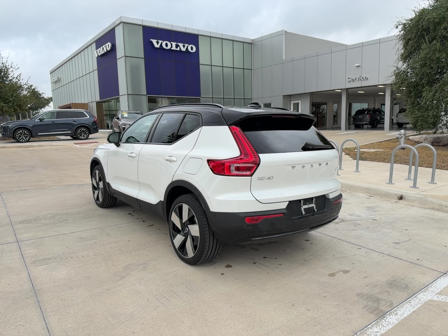 Certified 2023 Volvo XC40 Recharge Pure Electric Recharge Twin Ultimate SUV