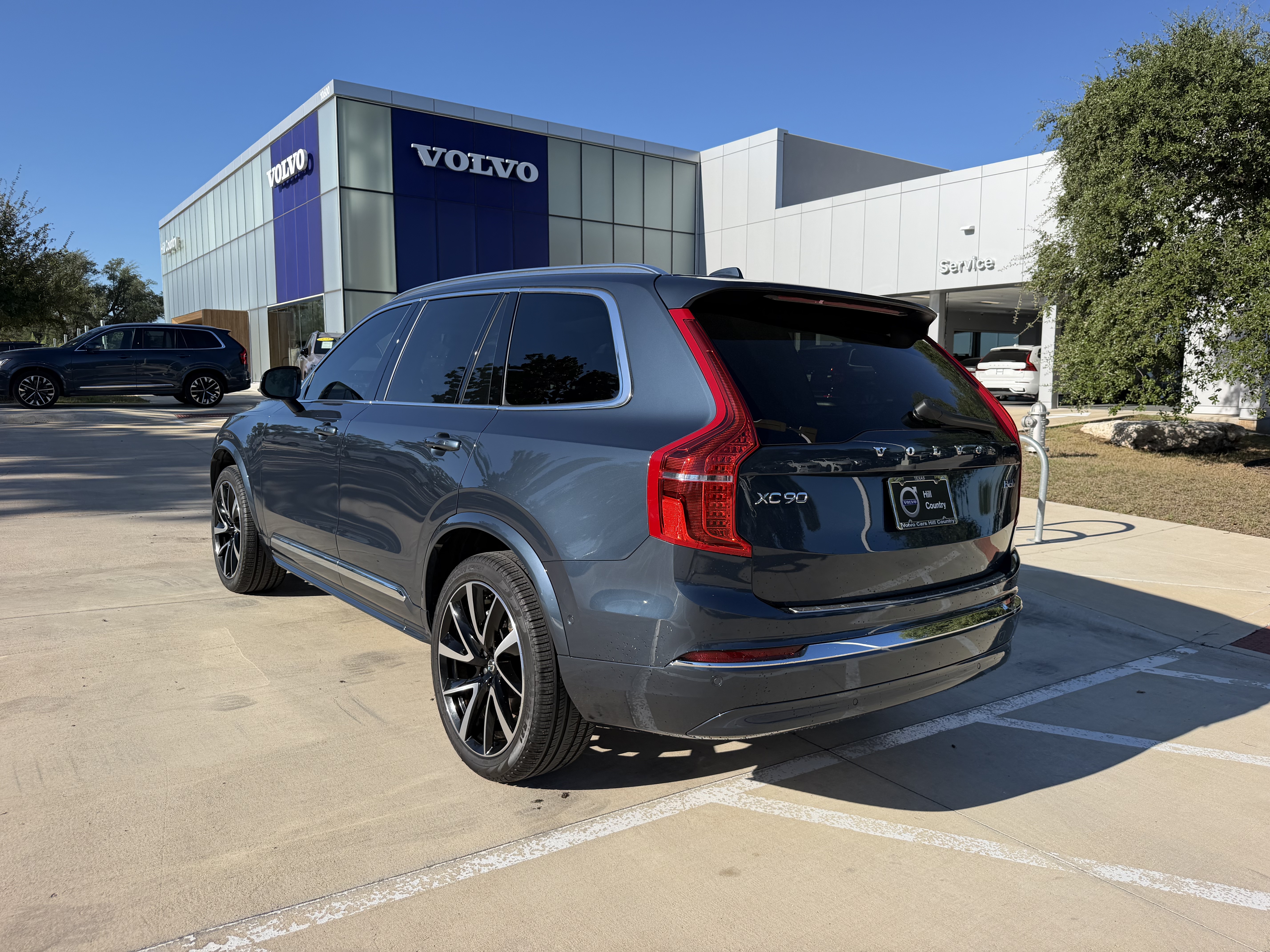 Certified 2025 Volvo XC90 B6 Plus 7-Seater SUV