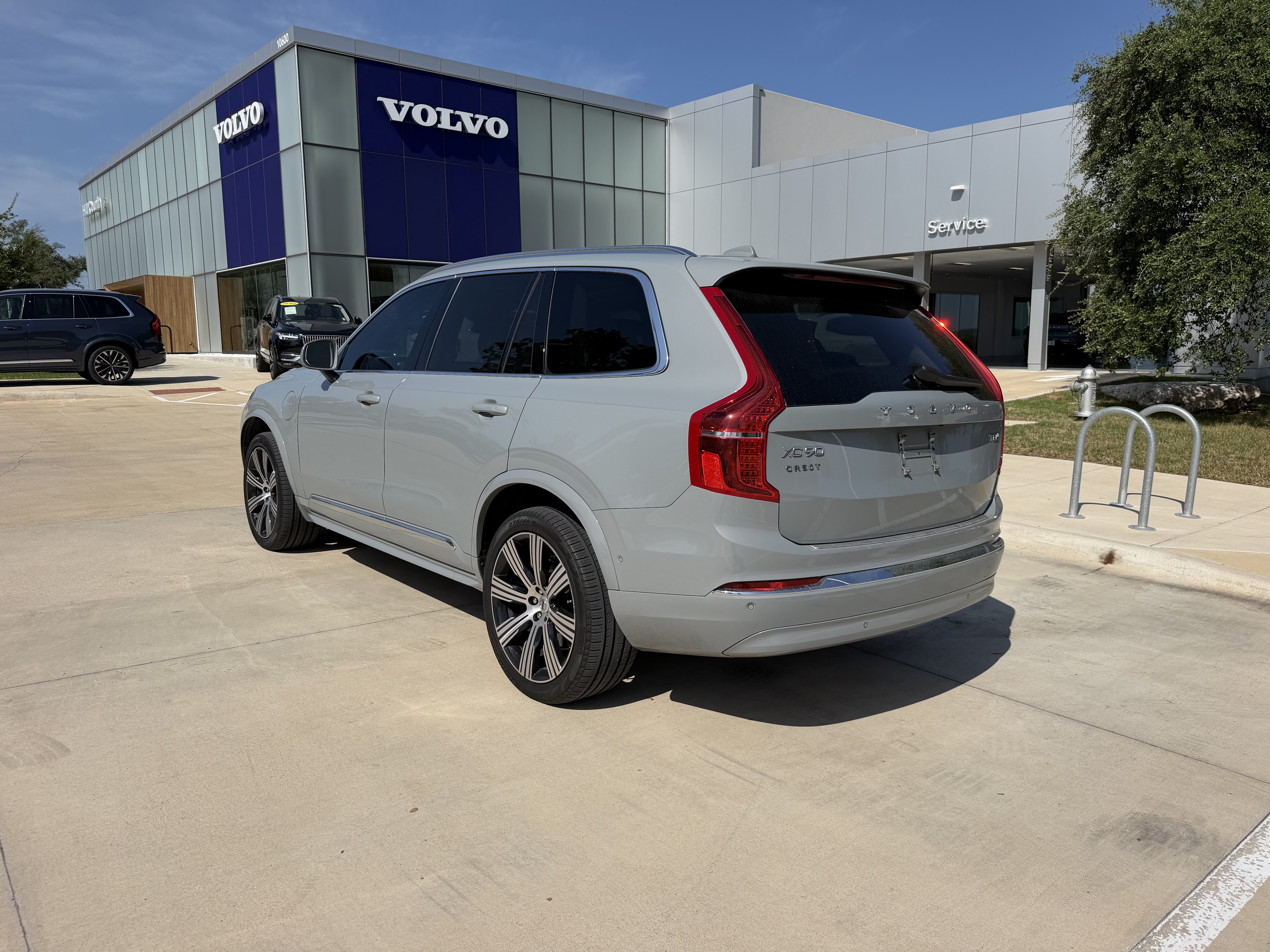 Certified 2025 Volvo XC90 Plug-In Hybrid T8 Plus Bright Theme 6P SUV