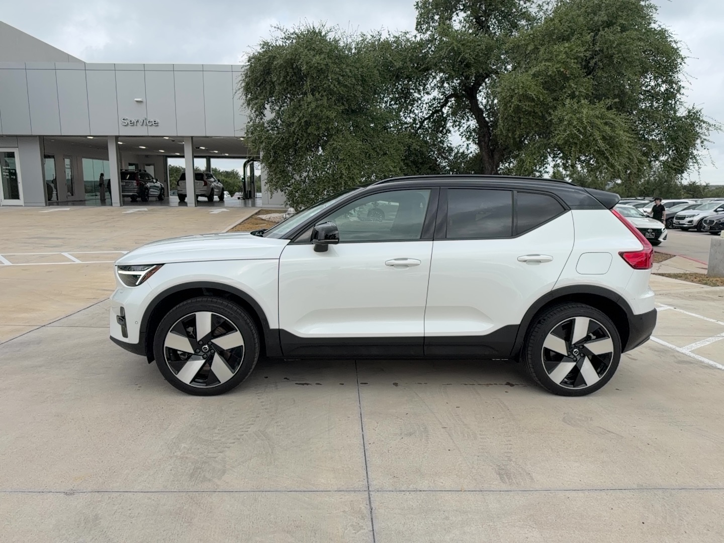 Certified 2023 Volvo XC40 Recharge Pure Electric Recharge Twin Ultimate SUV