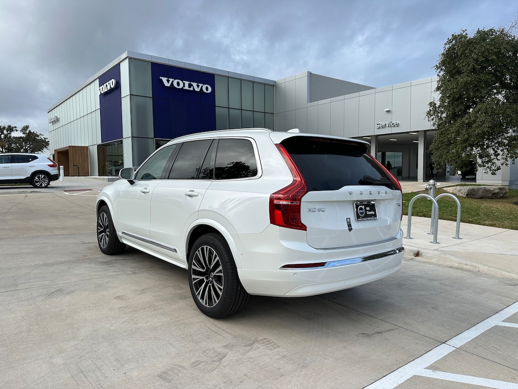 Used 2025 Volvo XC90 plug-in hybrid T8 Plus 7-Seater SUV