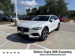 2026 Volvo V60 Cross Country B5 Plus AWD Wagon