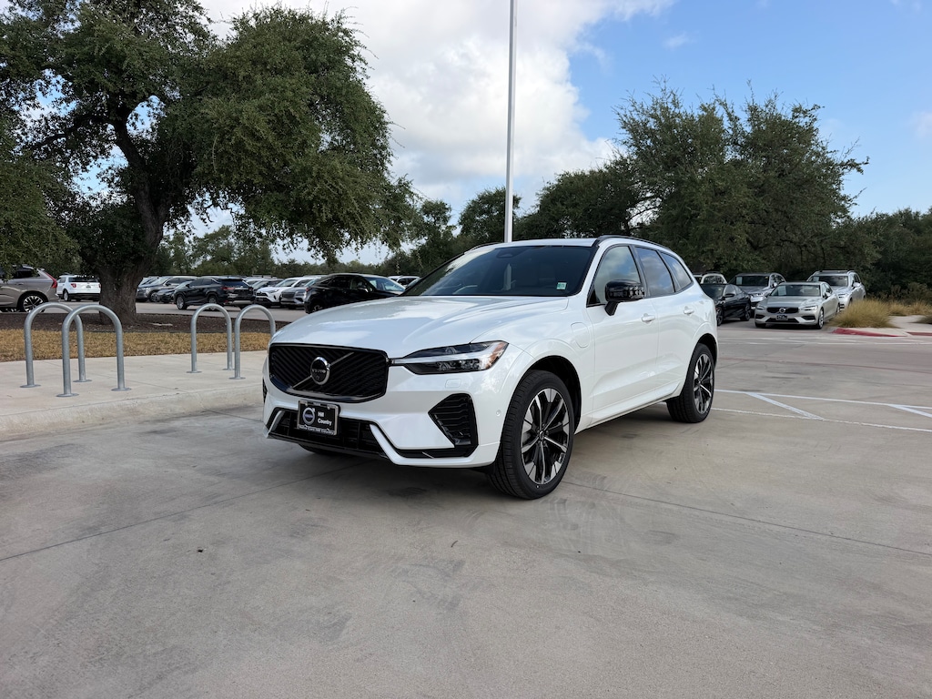 Certified 2026 Volvo XC60 Plug-In Hybrid T8 Plus SUV