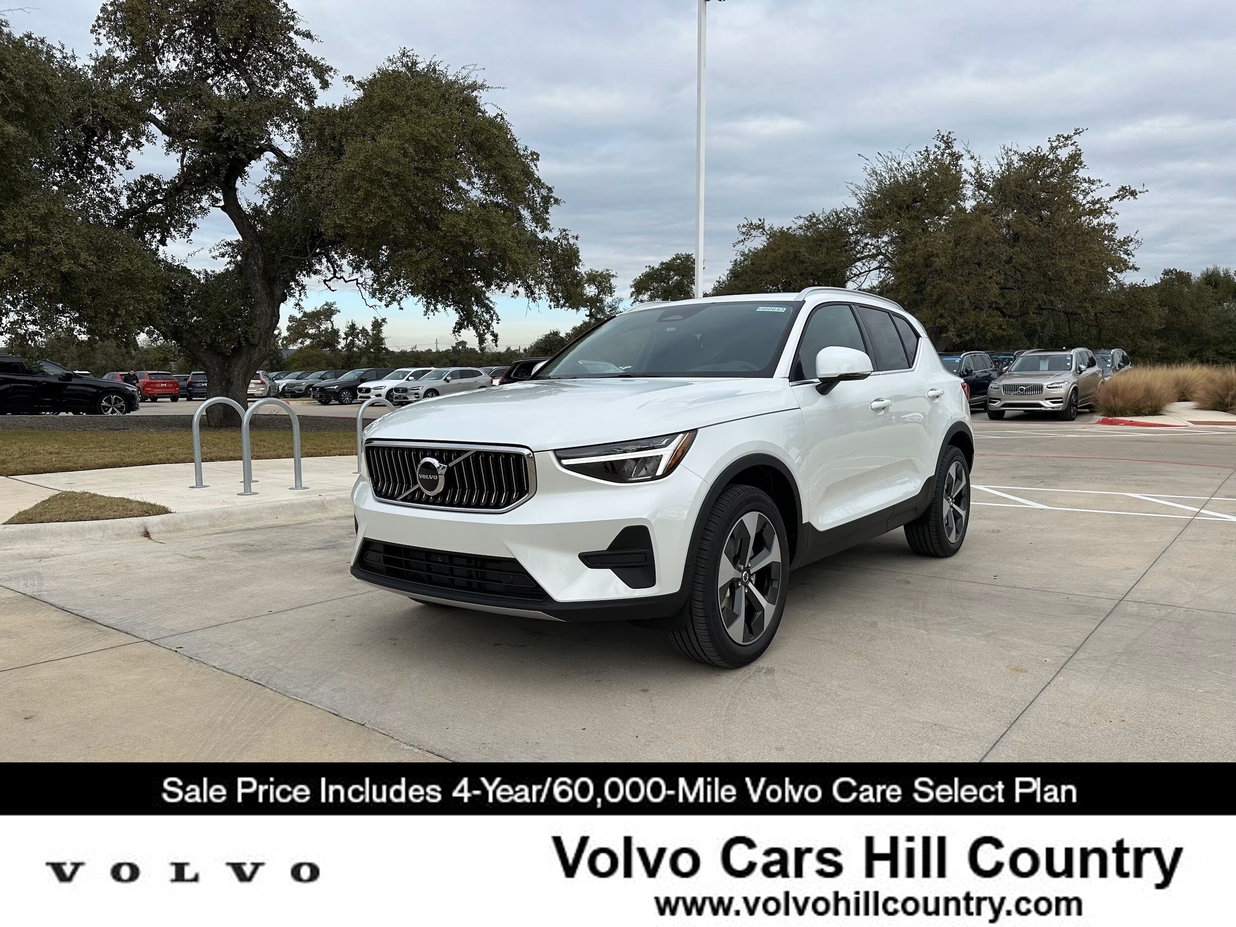 2025 Volvo XC40