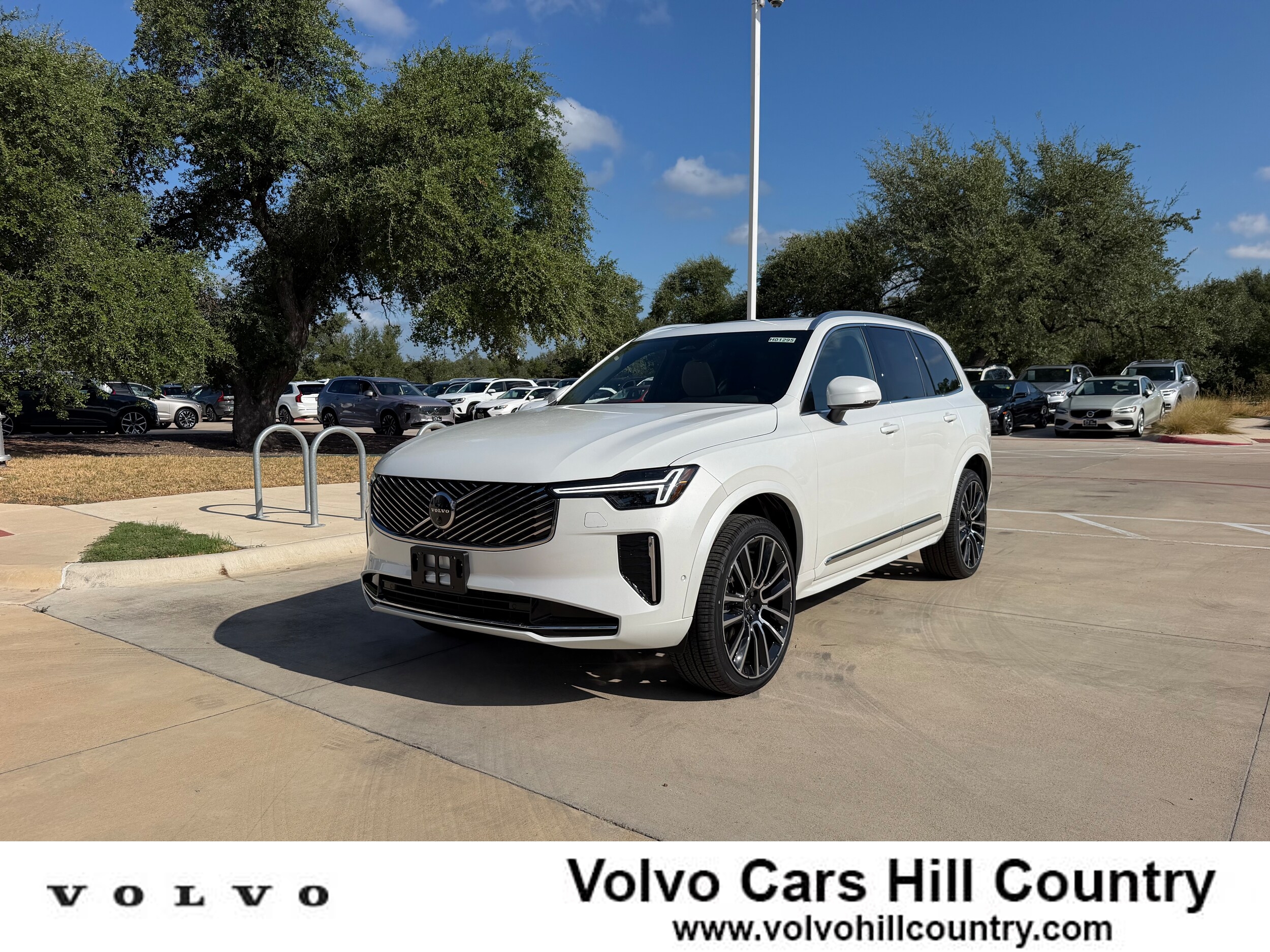 2027 Volvo XC90 B6 Plus 7-Seater AWD SUV