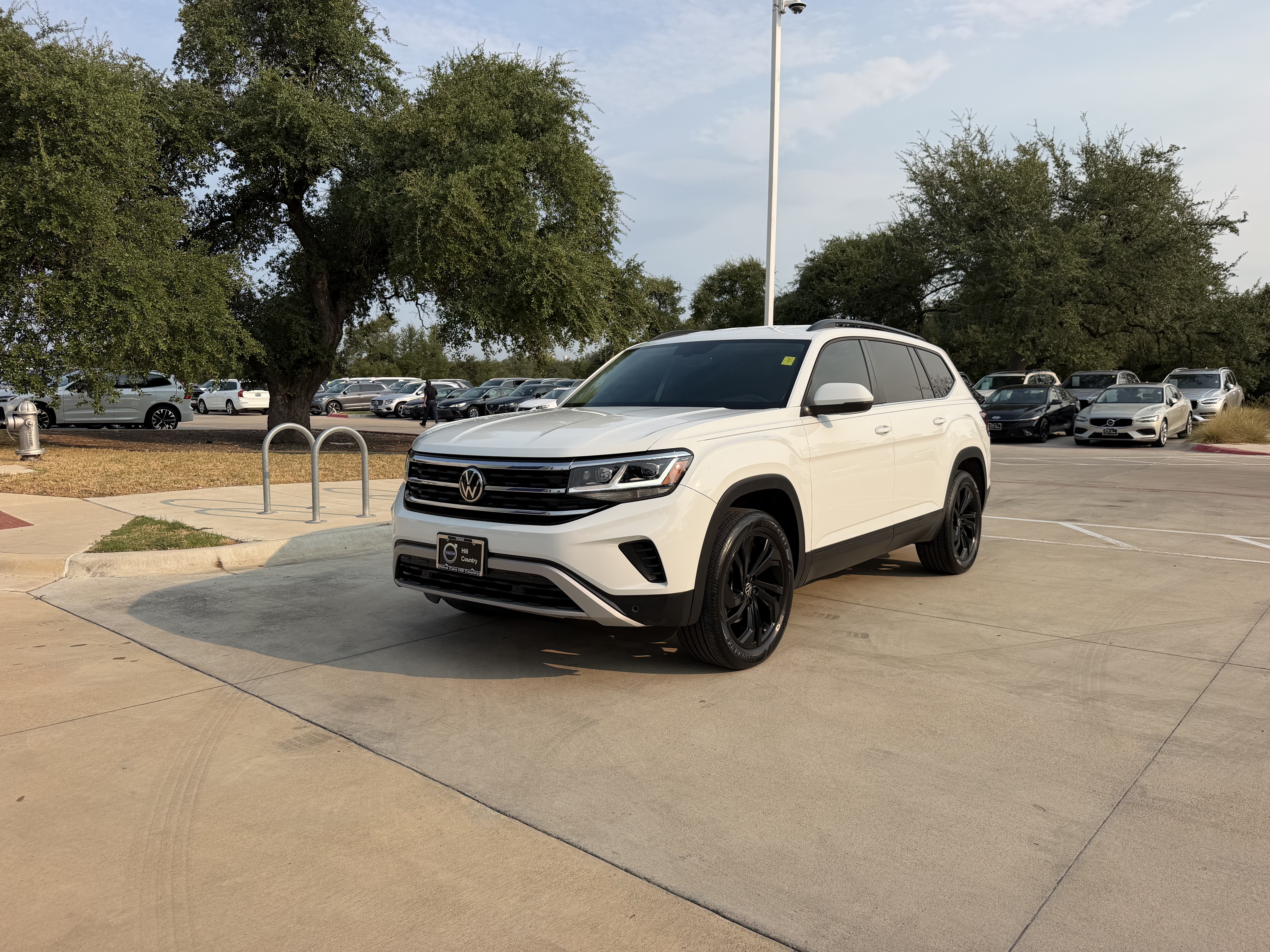 Used 2021 Volkswagen Atlas 2.0T SE SUV