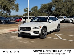 2026 Volvo V60 Cross Country B5 Plus AWD Wagon