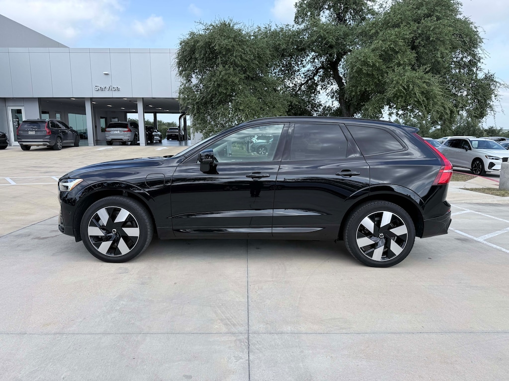 Certified 2024 Volvo XC60 Recharge Plug-In Hybrid T8 Plus Dark Theme SUV