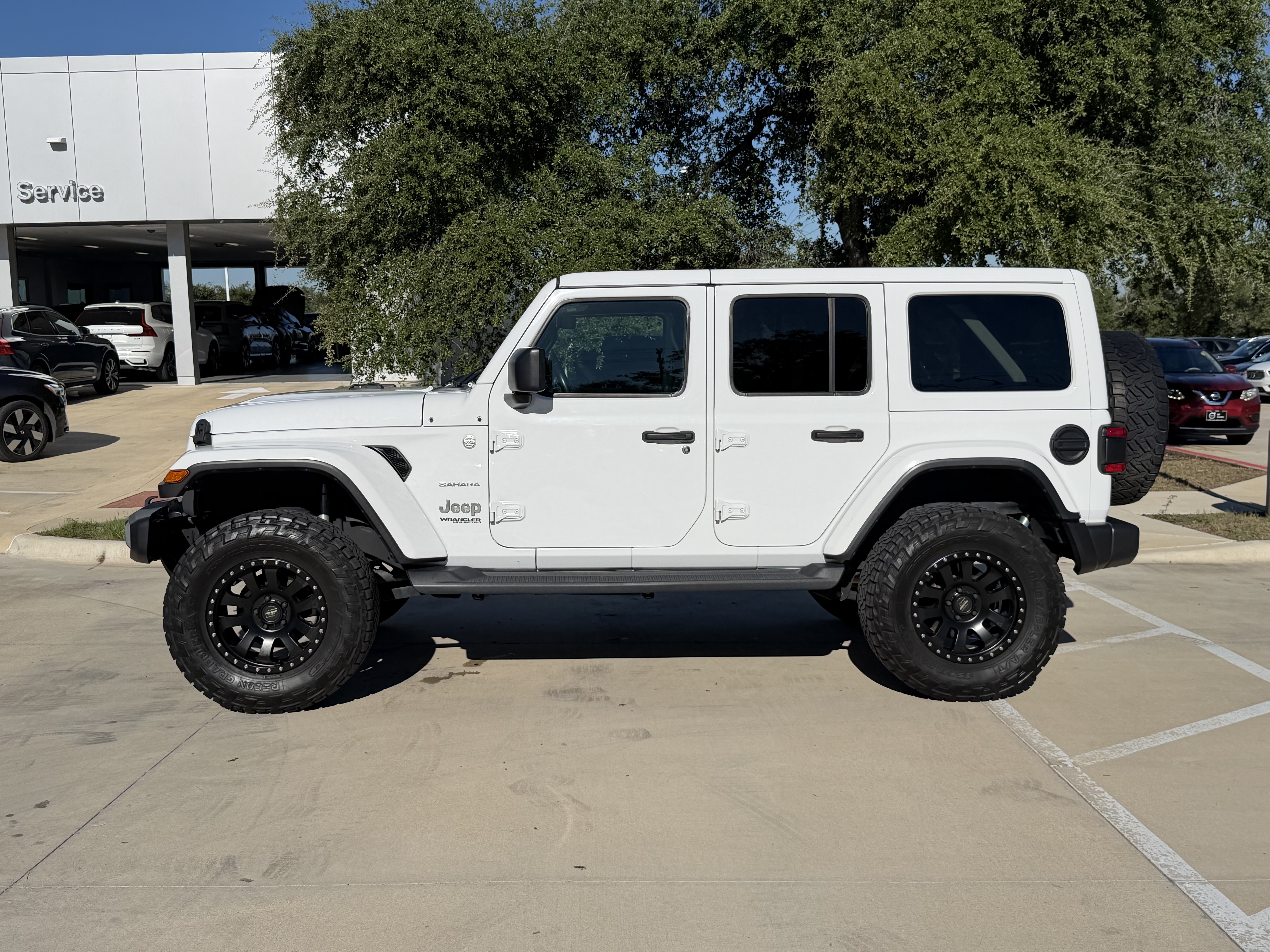 Used 2021 Jeep Wrangler Sahara SUV