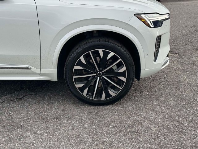 2026 Volvo XC90 Ultra - Photo 10