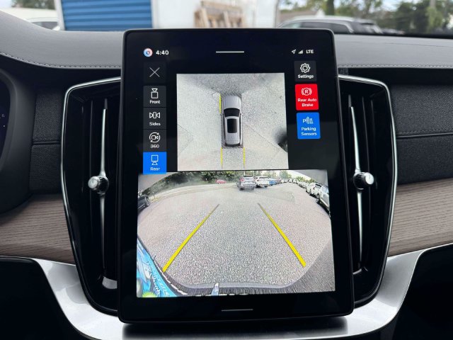 2026 Volvo XC90 Plus - Photo 28