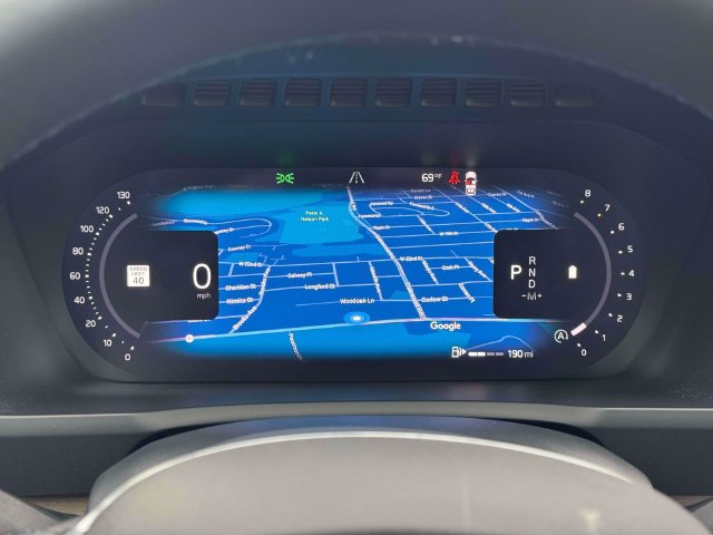 2026 Volvo XC90 Plus - Photo 25