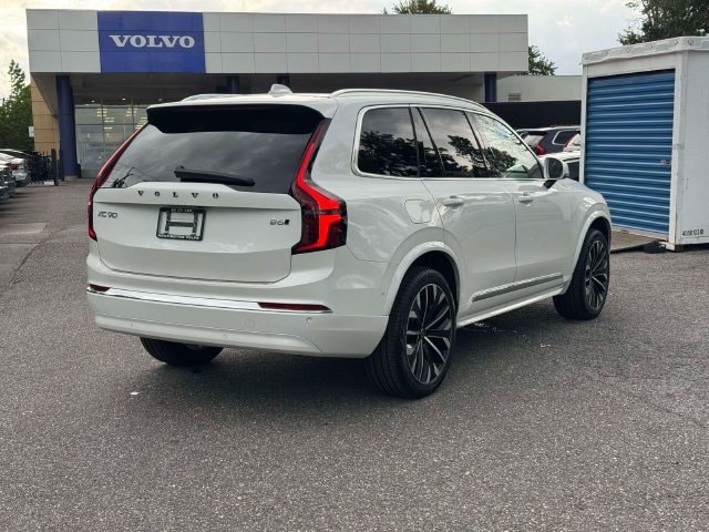 2026 Volvo XC90 Ultra - Photo 8