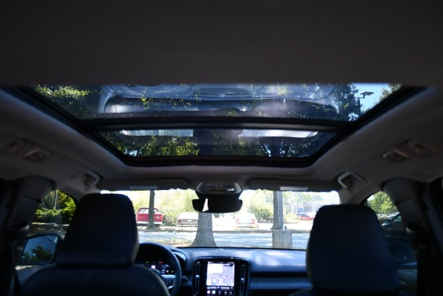 2026 Volvo XC40 Core - Photo 27