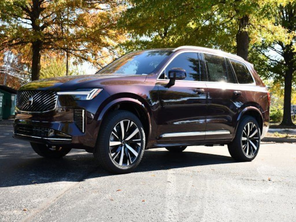 New 2026 Volvo XC90 B5 Core SUV