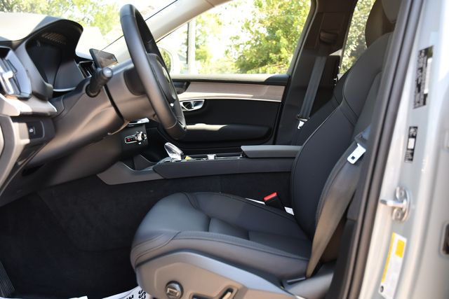 2026 Volvo XC90 Plus - Photo 14