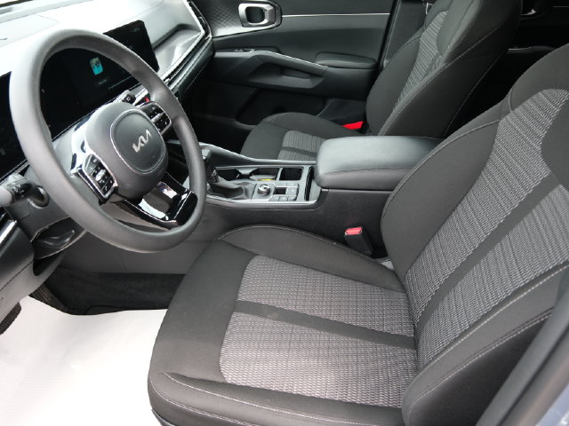 Used 2025 Kia Sorento LX SUV