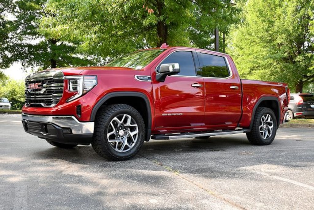 Used 2023 GMC Sierra 1500 SLT Truck Crew Cab