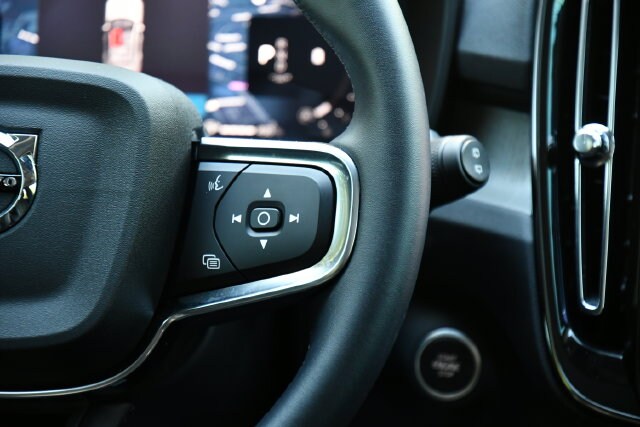 2026 Volvo XC40 Core - Photo 23
