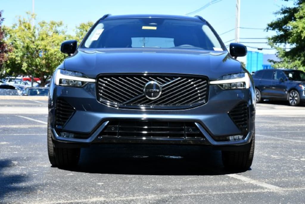 New 2027 Volvo XC60 B5 Ultra SUV