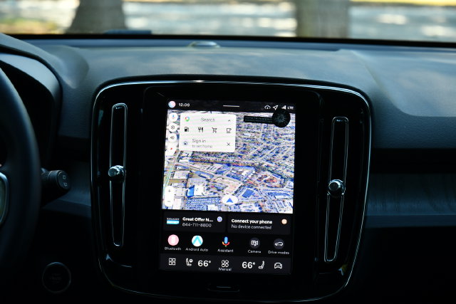 2026 Volvo XC40 Core - Photo 25