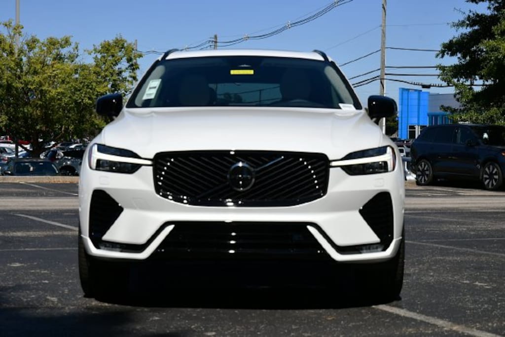 New 2027 Volvo XC60 B5 Ultra SUV