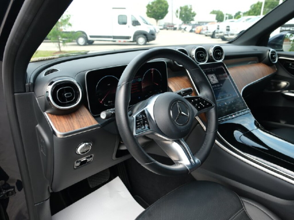 Used 2023 Mercedes-Benz GLC 300 SUV