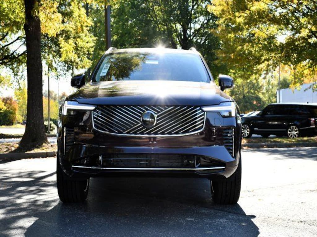 New 2026 Volvo XC90 B5 Core SUV