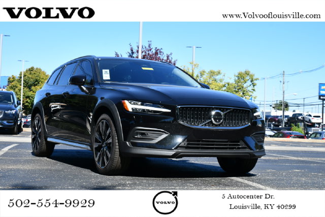 2026 Volvo V60 Cross Country B5 Ultra AWD Wagon