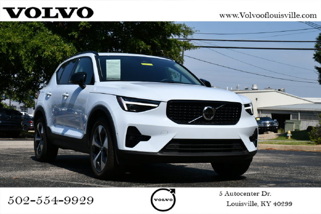 2026 Volvo XC40