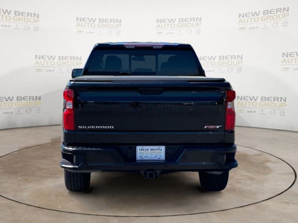 Used 2023 Chevrolet Silverado 1500 RST Truck