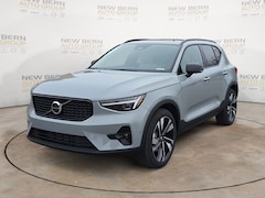 2026 Volvo XC40 B5 Ultra AWD SUV