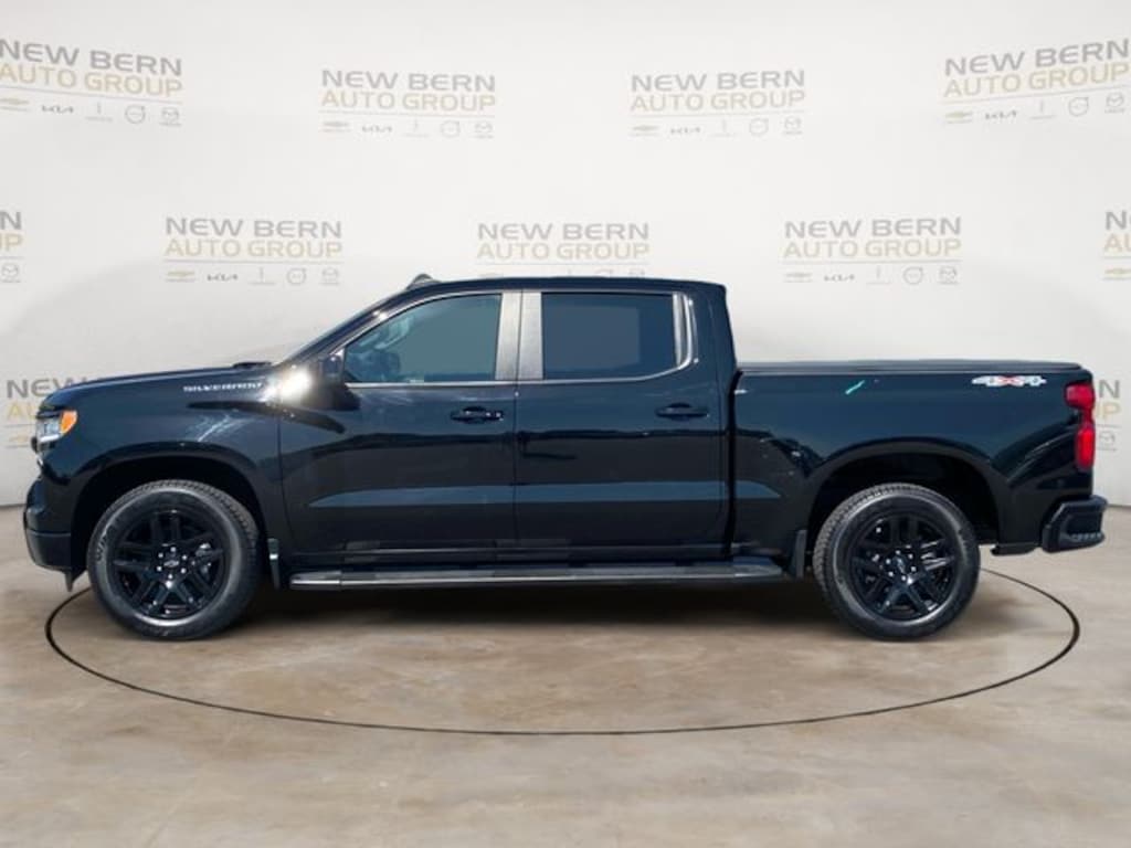 Used 2023 Chevrolet Silverado 1500 RST Truck