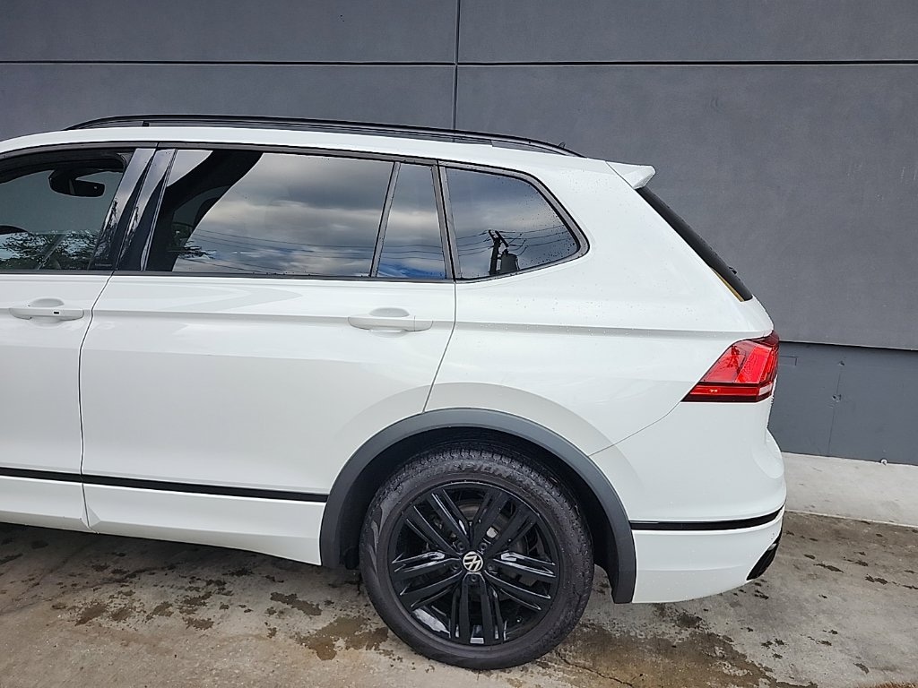 Used 2022 Volkswagen Tiguan 2.0T SE R-Line Black SUV