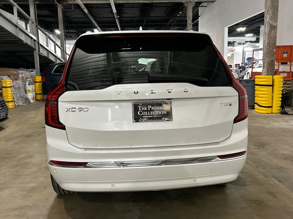 New 2026 Volvo XC90 plug-in hybrid T8 Ultra 7-Seater SUV