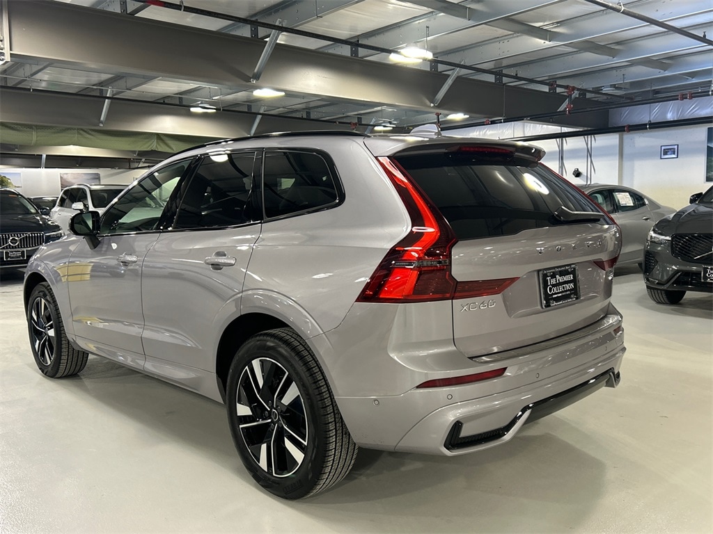 New 2026 Volvo XC60 B5 Plus SUV