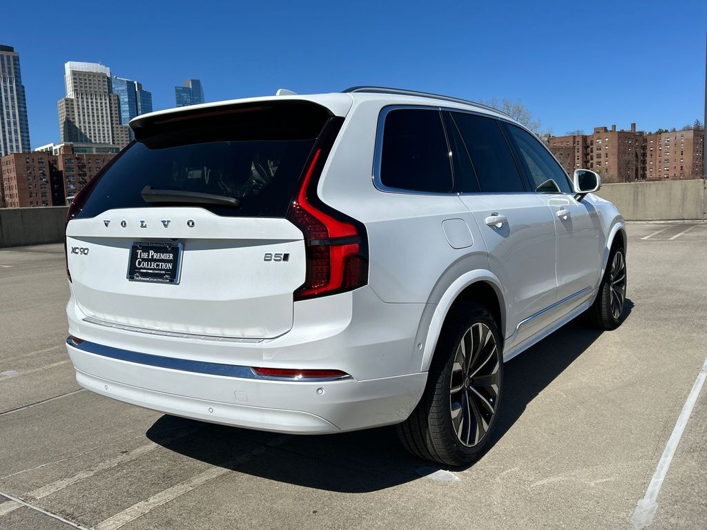 New 2026 Volvo XC90 B5 Plus 7-Seater SUV
