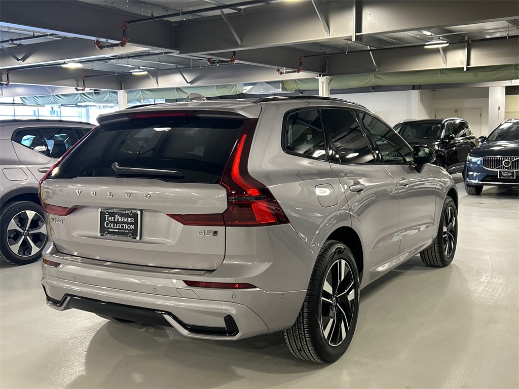 New 2026 Volvo XC60 B5 Plus SUV