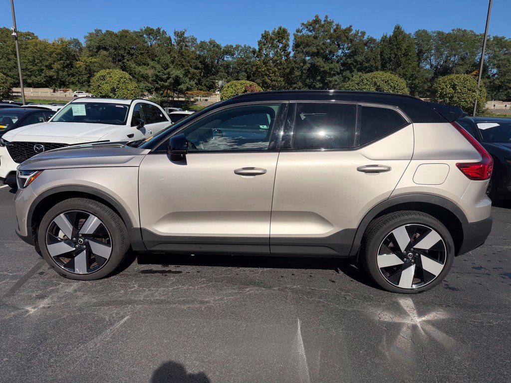 Used 2023 Volvo XC40 Recharge Pure Electric Ultimate SUV